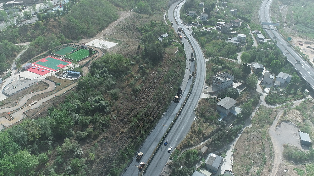 長道如弦，撥啟新章——G108線利州區瓷窯鋪至天立學校路口段大修工程項目建設側記